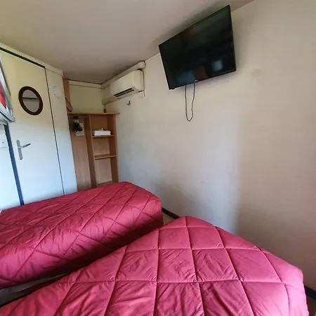 Premiere Classe Bethune * Fouquières-lès-Béthune