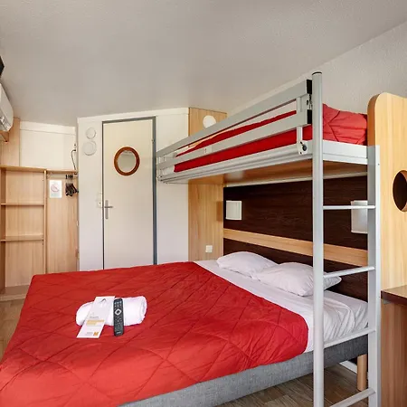 Premiere Classe Bethune * Fouquières-lès-Béthune