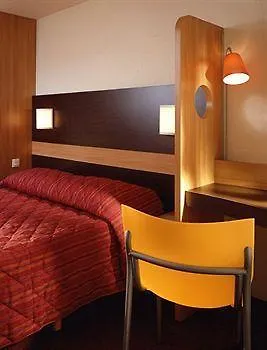 Otel Premiere Classe Bethune Les Bethunes *