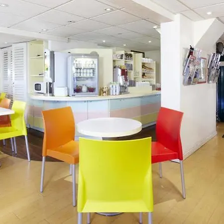 Premiere Classe Bethune Les Bethunes Otel *