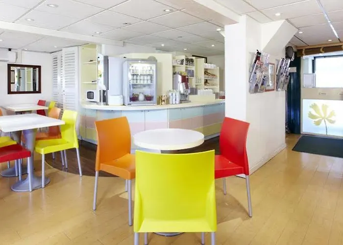 Premiere Classe Bethune Hotel *